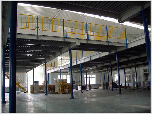 satın al Endüstriyel Çelik Mezzanine Platformu. Çevrimiçi üretim